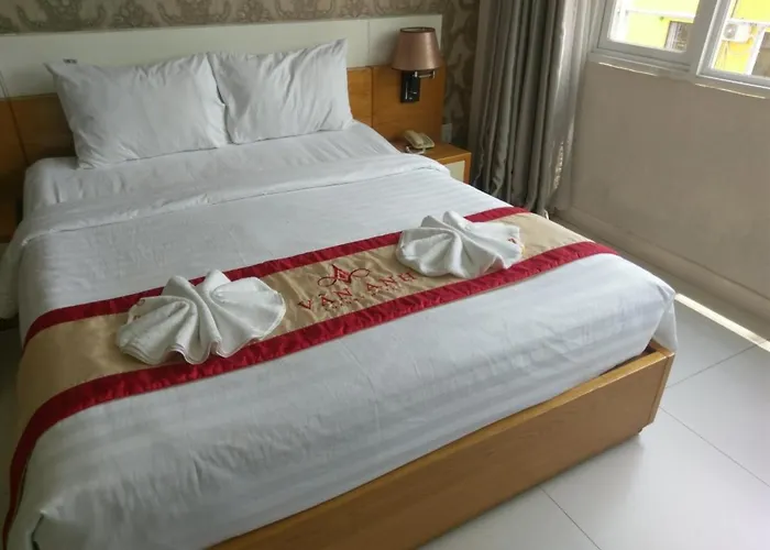 Van Anh Luxury